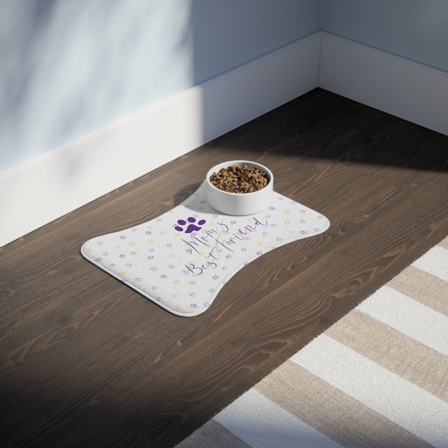 "Mom's Best Friend" Pet Feeding Mat